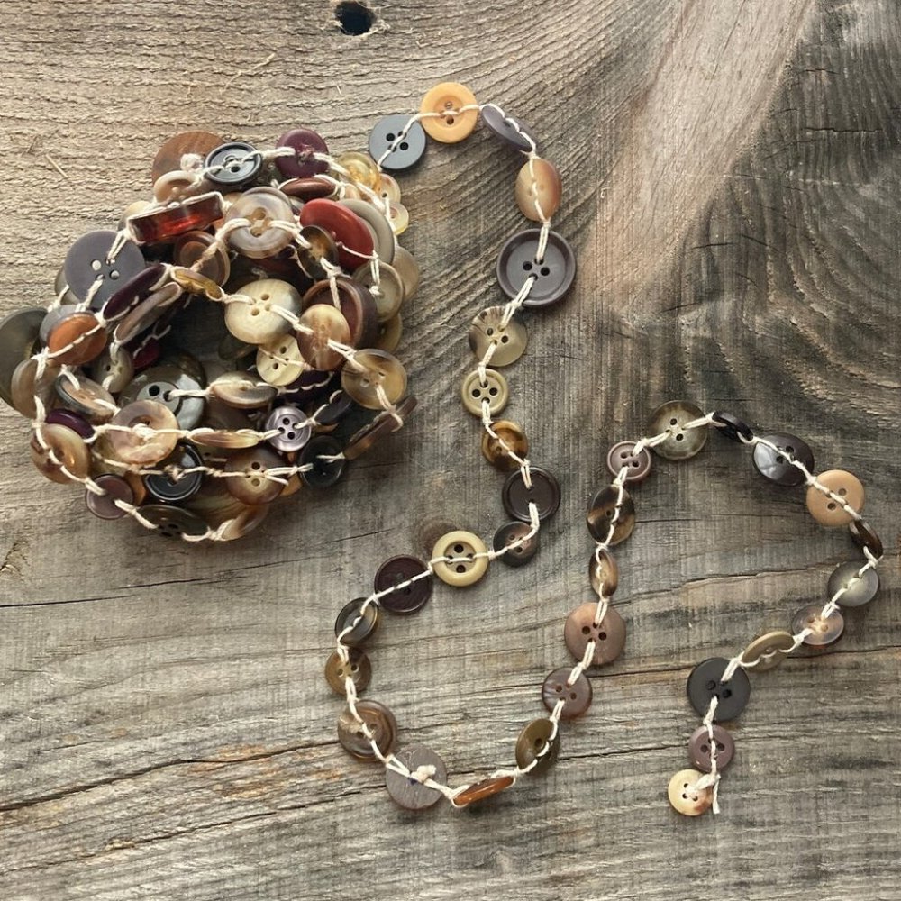 6 FT Button Garland, Farmhouse Garland, Primitive Garland, Country Garland, Prim